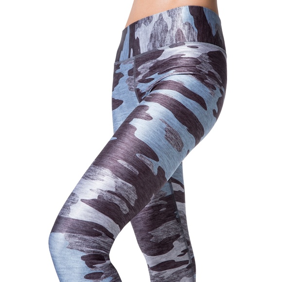 Terez Women Tall Band Performance Legging NWT - Picture 2 of 8